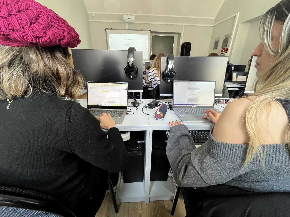 Studenci filologii angielskiej w międzynarodowym projekcie z Uniwersytetem Ekonomicznym w Warnie (Bułgaria) i Politechniką Kaunas (Litwa)