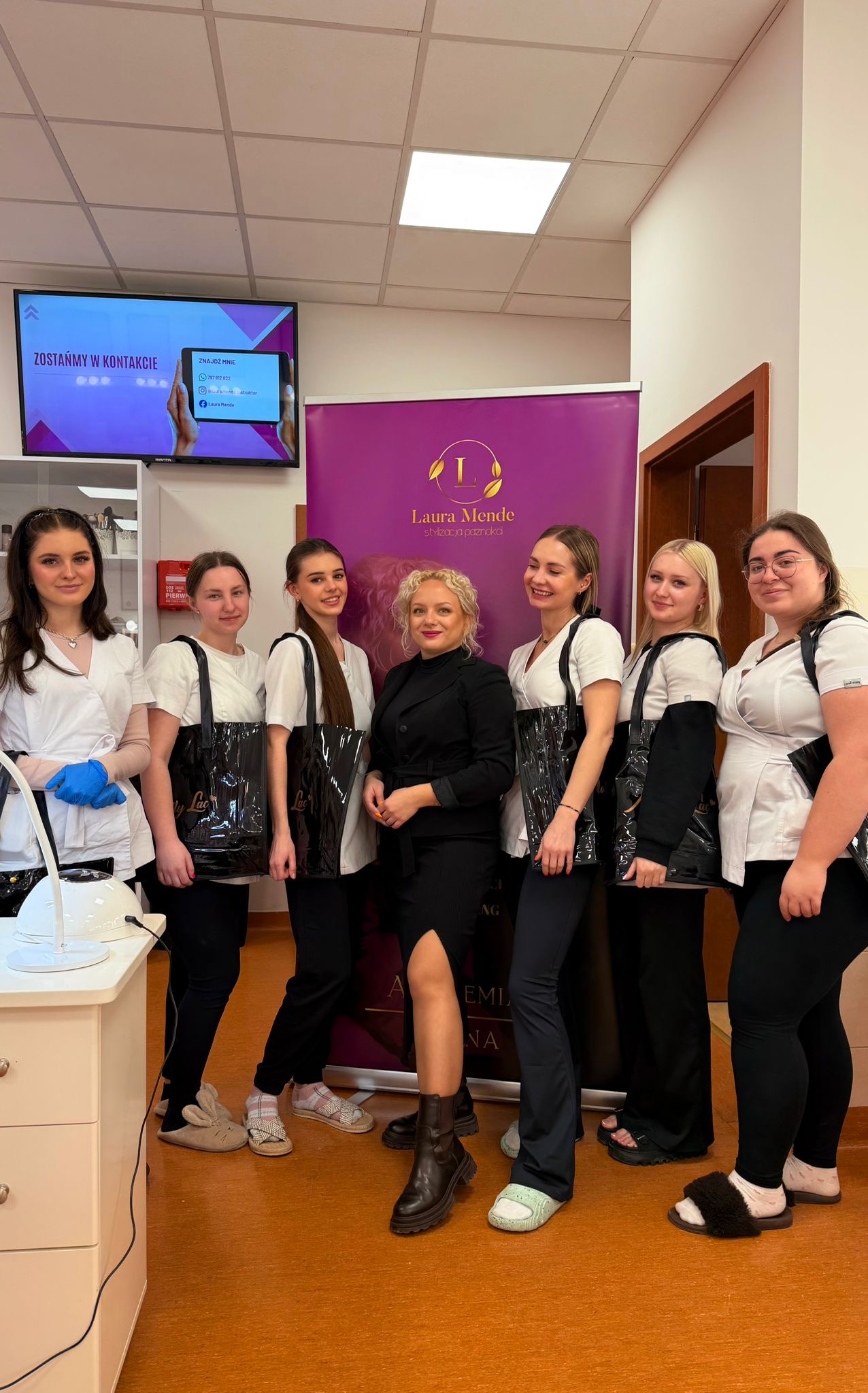 Warsztaty z zakresu manicure hybrydowego